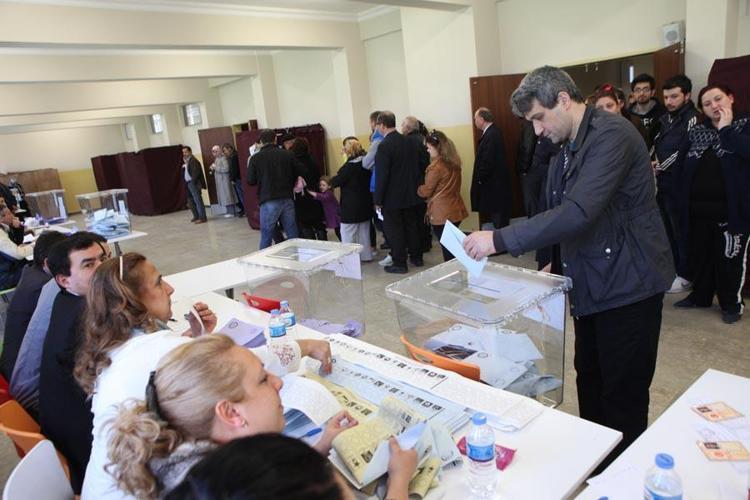 HANGİ PARTİ ÇÖZER