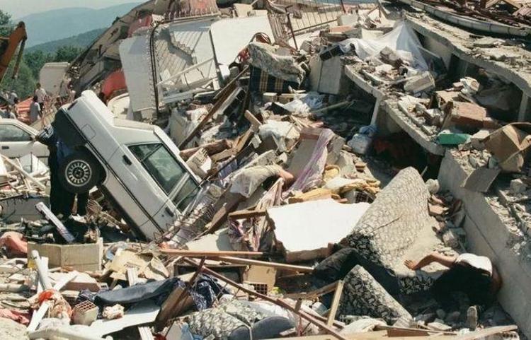 MARMARA DEPREMİ KITALAR ARASI SORUNA NEDEN OLABİLİR