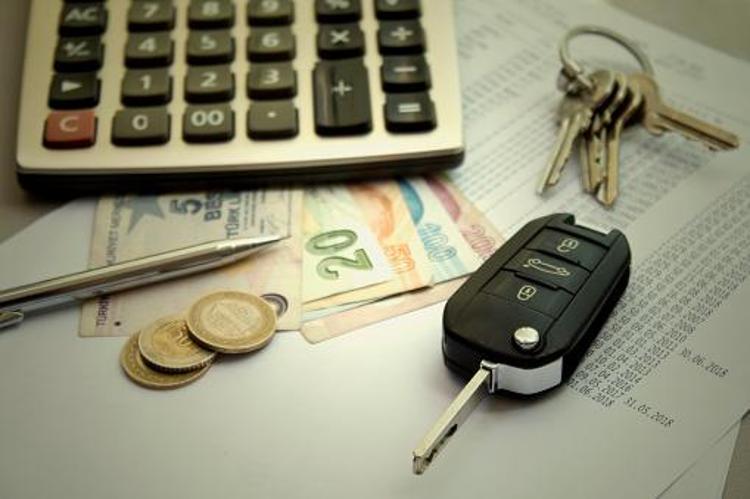 Araba fiyatları ile ilgili son dakika gelişmesi Aylar sonra ilk kez oluyor, ÖTV düzenlemesi sonrası büyük düşüş...