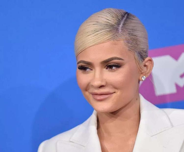 KYLIE JENNERIN PAYLAŞIMI NEDEN BU KADAR GÜÇLÜ