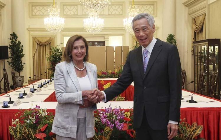 PELOSİNİN UÇAĞINI DÜŞÜREBİLİRİZ