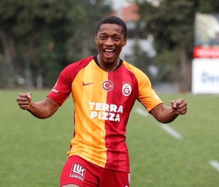 SEKİDİKA GALATSARAY SEVİYESİNDE BİR İSİM DEĞİLDİ
