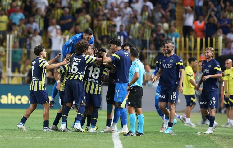 Lincon Henrique şov yaptı İrfan Can Kahveci ve Mert Hakan Yandaş şaşırdı kaldı İnanılmaz tepki