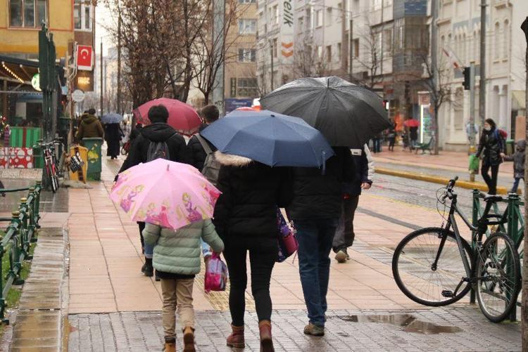 KUVVETLİ YAĞIŞ UYARISI: