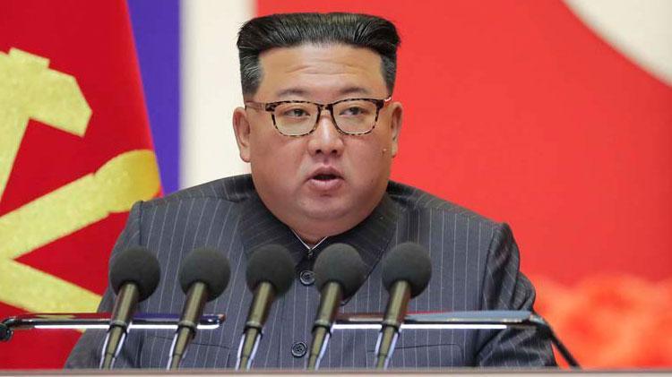 Kuzey Kore lideri Kim Jong-un koronavirüse yakalandı Kız kardeşi Kim Yo-jong itiraf etti: Ateşten yanarken bile...