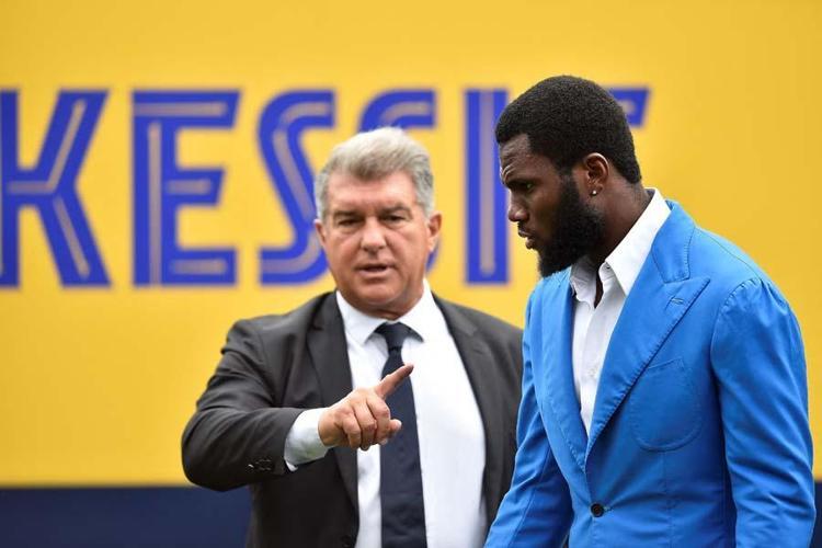 Transferler tek tek geri dönebilir Barcelonada büyük skandal kapıda: Lewandowski, Franck Kessie, Christensen, Jules Kounde, Raphinha için son gün cumartesi...