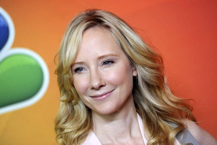 Hollywood yıldızı Anne Heche hayatını kaybetti