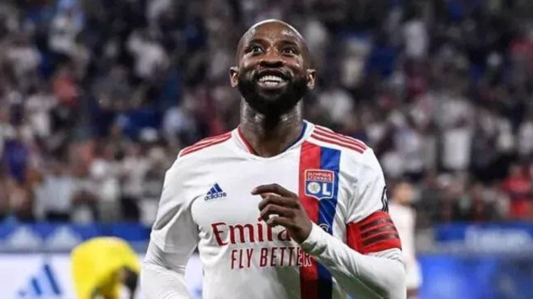 Fenerbahçede son dakika Batshuayi iptal Guiza ve Soldadodan sonra La Ligadan bir golcü daha