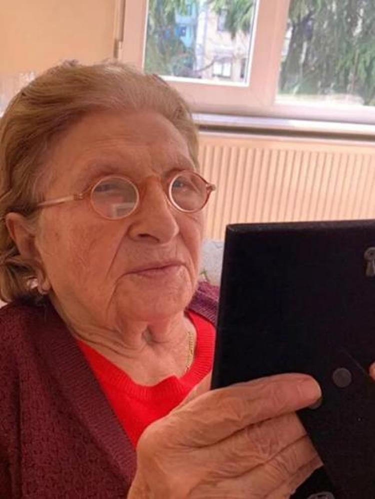 CANIM ANNEM, BİR TANEM VEFAT ETTİ