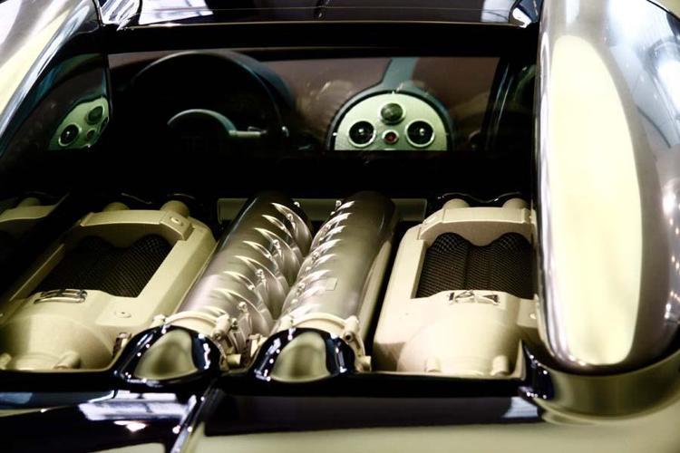 Bugatti Veyron by Mansory Vivere