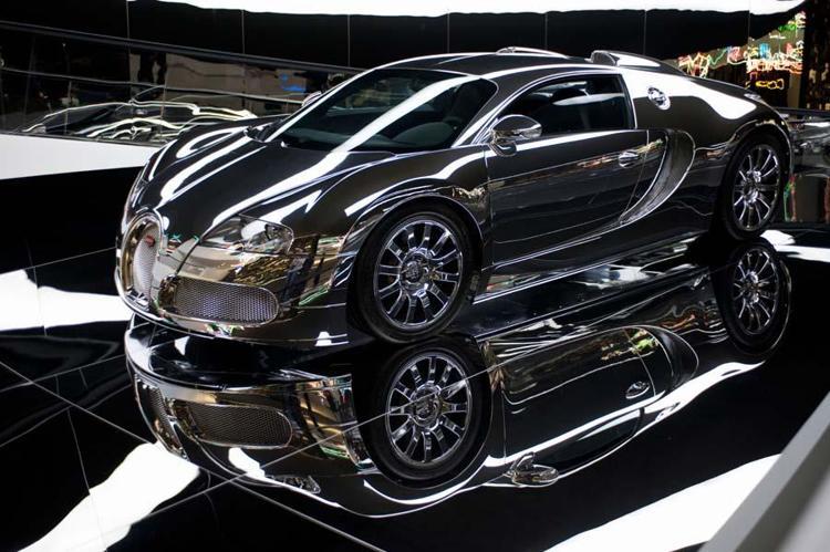 Bugatti Veyron by Mansory Vivere
