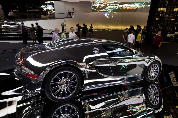 4. Bugatti Veyron by Mansory Vivere