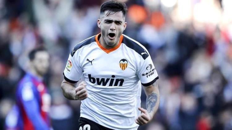 Fenerbahçe forveti İtalyada buldu Ne Maxi Gomez ne de Sörloth yeşil sahaların yaramaz çocuğu geliyor