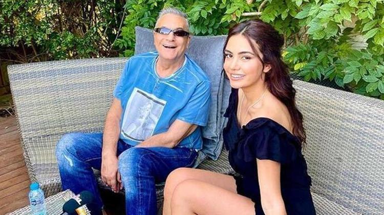 Ece Ronaydan Yasmin Erbile sert yanıt gecikmedi: Baban seni rezil ediyo