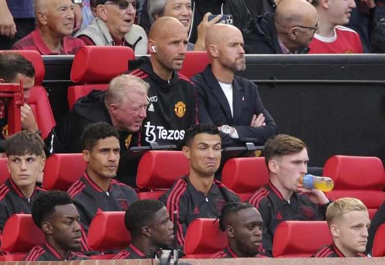 Manchester Unitedda Cristiano Ronaldoya kapıyı gösterdi: Ne yazık ki oynatamaz...