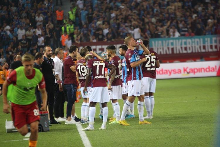 DJANİNY DOKUNDU ABDÜLKERİM BARDAKCI İZLEDİ
