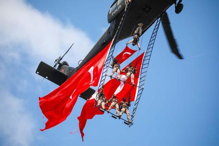 30 Ağustos Zafer Bayramı Türkiye asırlık gururu büyük coşkuyla kutladı