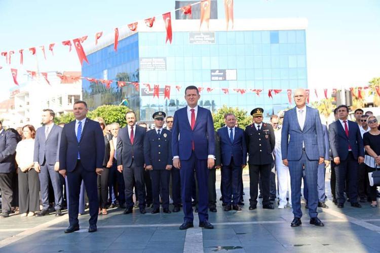 Alanyada Zafer Bayramı coşkuyla kutlandı