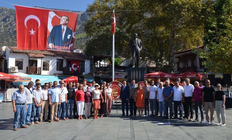 Kaşta Zafer Bayramının 100. yılı kutlandı