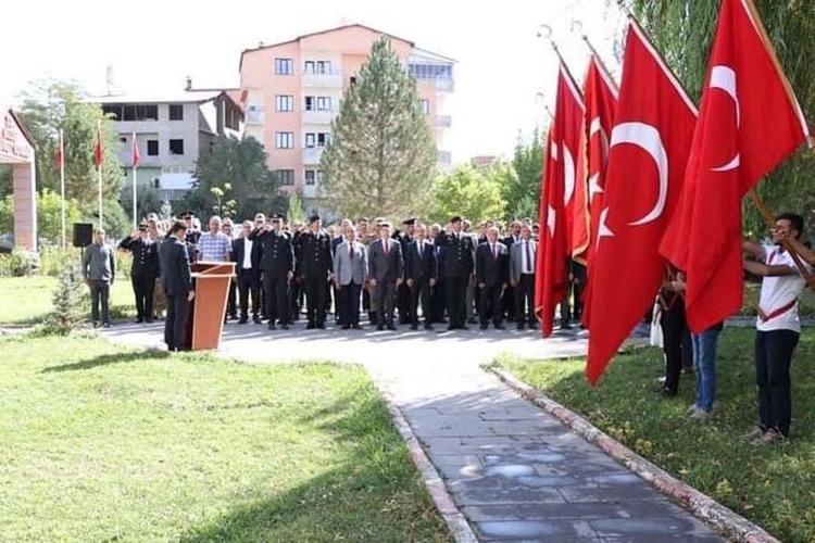 30 Ağustos Zafer Bayramı Türkiye asırlık gururu büyük coşkuyla kutladı
