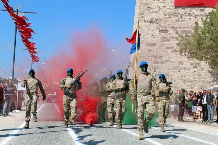 30 Ağustos Zafer Bayramı Türkiye asırlık gururu büyük coşkuyla kutladı