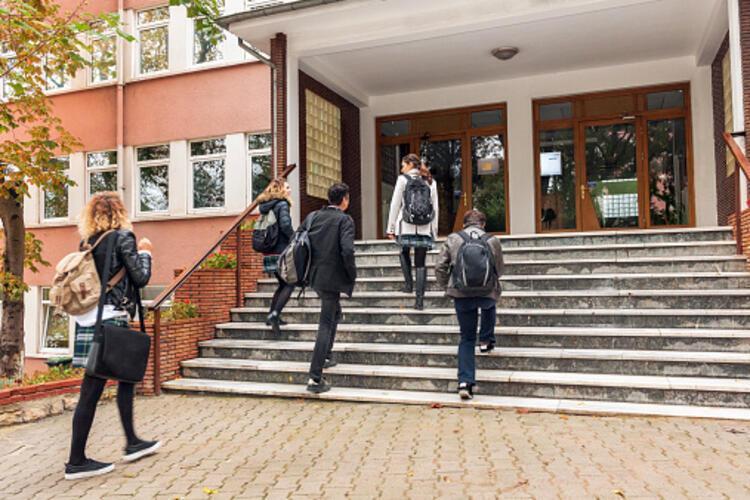 MEB son dakika olarak duyurdu Okulların açılmasına günler kala Milli Eğitim Bakanlığı harekete geçti, bu yıl ilki gerçekleşiyor