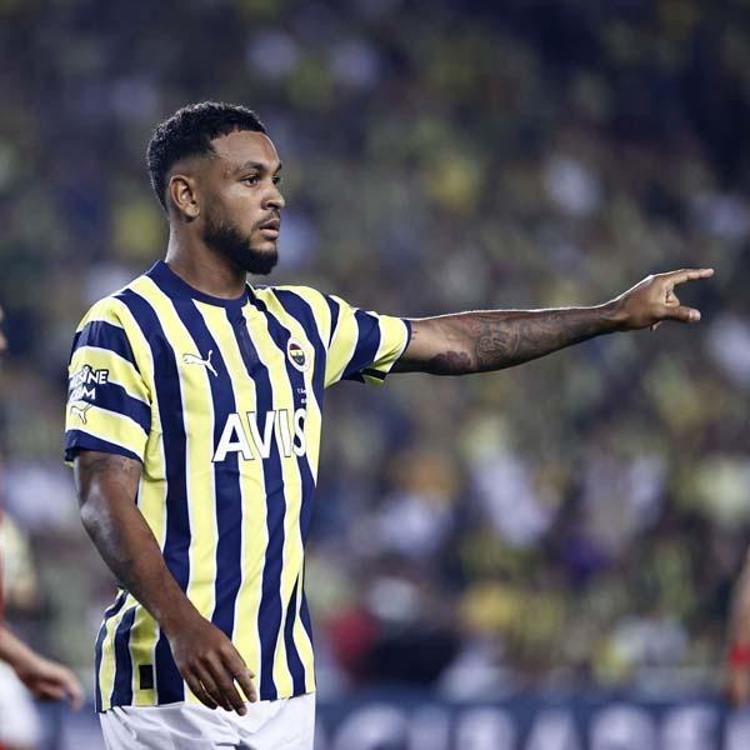 KİM MİN JAE NAPOLİDE ŞOV YAPIYOR