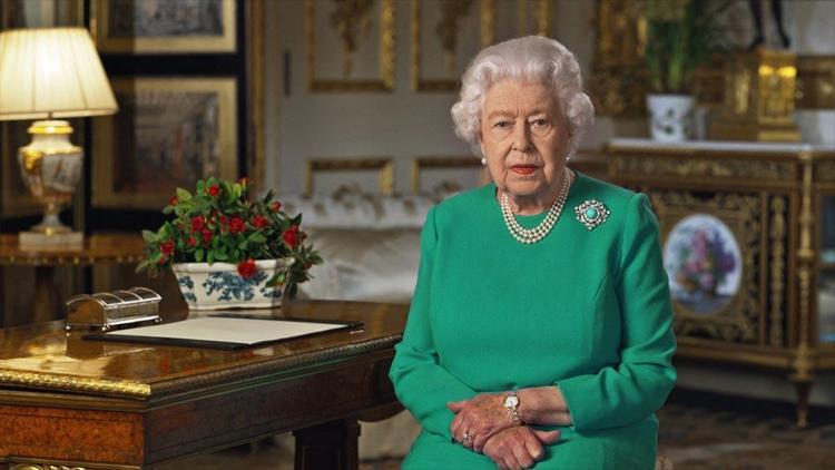 İngiltere’de Kral 3. Charles dönemi başladı Kraliçe 2. Elizabeth’in tarihe damga vuran Türkiye ziyaretleri gündeme geldi