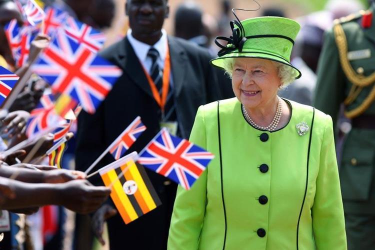 İngiltere’de Kral 3. Charles dönemi başladı Kraliçe 2. Elizabeth’in tarihe damga vuran Türkiye ziyaretleri gündeme geldi