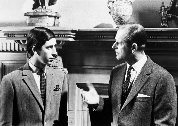 İngiltere’de Kral 3. Charles dönemi başladı Kraliçe 2. Elizabeth’in tarihe damga vuran Türkiye ziyaretleri gündeme geldi