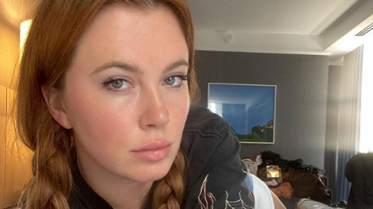Ireland Baldwin yeni imajıyla gündeme gelmişti Bu sen değilsin gibi