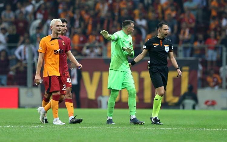 DOMENEC TORRENT BOEY İÇİN FUTBOLCU DEĞİL BU RAPORU VERMİŞTİ