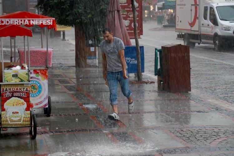 Kar geliyor, kış yağmurları sert vuracak Tarih verildi, ‘La Nina’ etkisi kendini iyice gösterecek