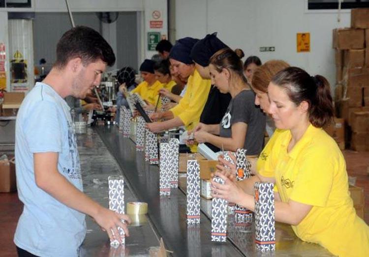Okullar açıldı Talep yağıyor, 22 liradan satılıyor