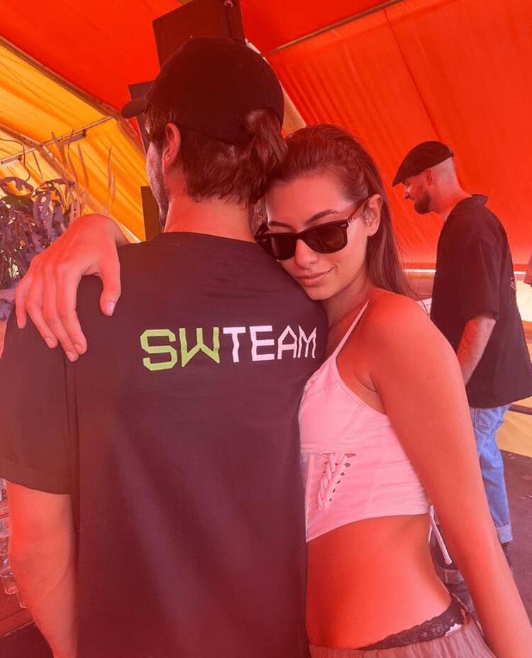 SIRTINI PAYLAŞTI
