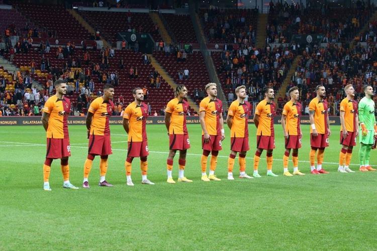 Okan Buruktan 6 yeteneğe operasyon Olan Mustafa Kapı ile Bartuğ Elmaza oldu
