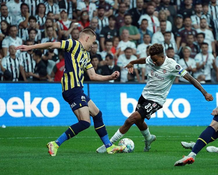 Beşiktaş- Fenerbahçe maçı yorumuyla dikkat çekti: Maçın tek galibi var 1994-1995ten sonra bir ilk