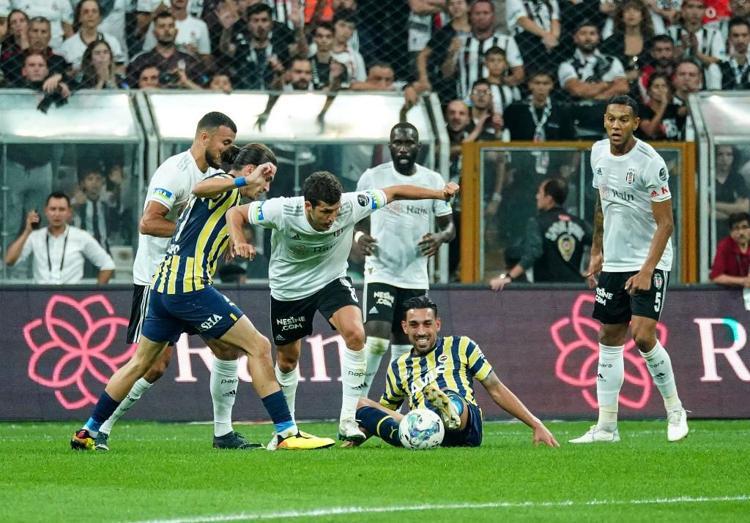 Beşiktaş- Fenerbahçe maçı yorumuyla dikkat çekti: Maçın tek galibi var 1994-1995ten sonra bir ilk