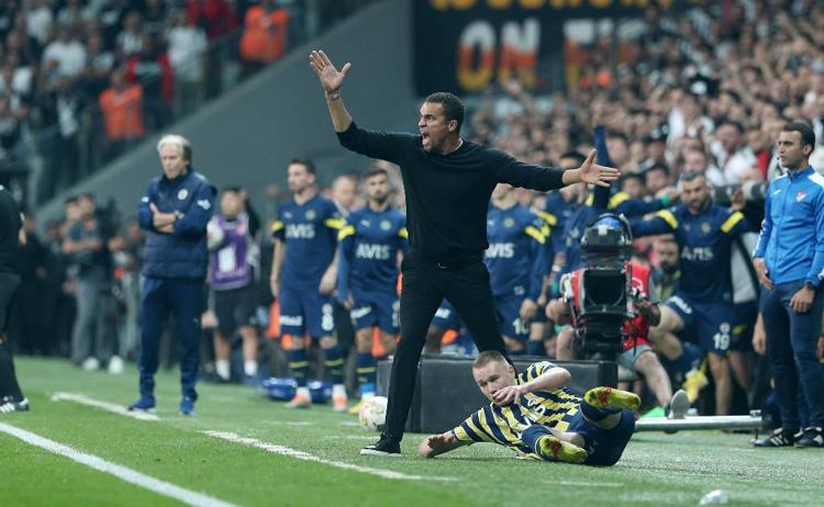 Beşiktaş- Fenerbahçe maçı yorumuyla dikkat çekti: Maçın tek galibi var 1994-1995ten sonra bir ilk