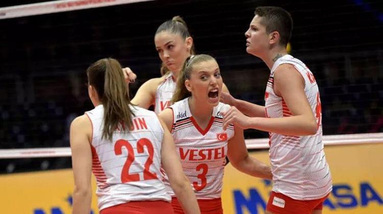 Filenin Sultanları, FIVB Dünya Şampiyonasında çeyrek finalde Ebrar Karakurt için övgü dolu sözler: Türkiye intikam aldı...