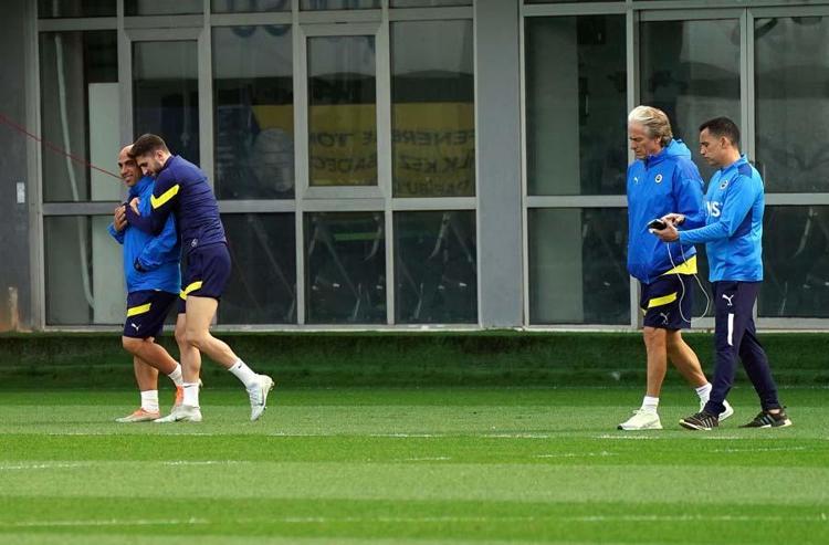 Fenerbahçe - AEK Larnaca muhtemel 11ler