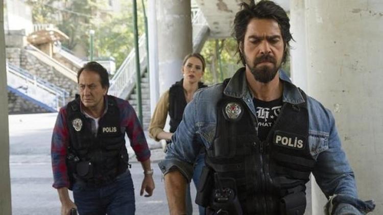 Arka Sokakların komiser Muratı Uğur Pektaş ekranlara dönüyor