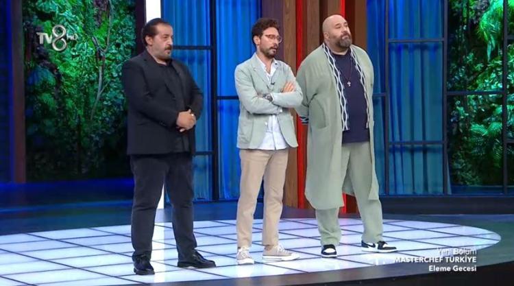 Masterchef Türkiyede kim elendi 9 Ekim 2022 Pazar Masterchef’e veda eden kim oldu Masterchef Türkiyede eleme gecesi Mehmet şef elenen ismi açıkladı