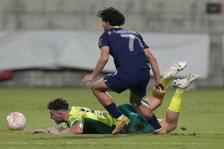 AEK Larnaca maçından sonra olay yaratan sözler: Bu adam açlık sınırında maaş alıyor...
