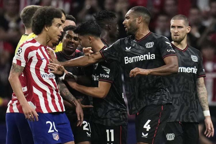 UEFA Şampiyonlar Liginde tarihi gece Barcelona ve Atletico Madrid için dramatik son...