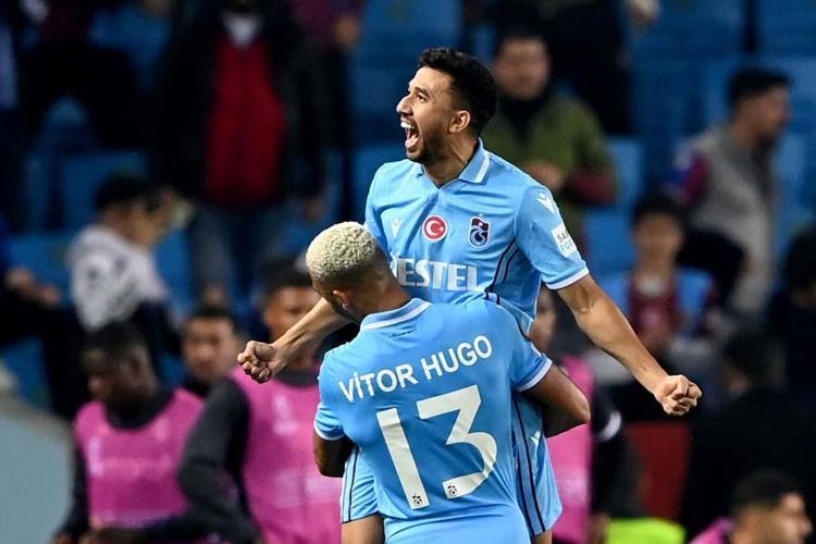 Avrupada tarihi gece İşte Fenerbahçenin muhtemel rakipleri: Ajax, Barcelona, Juventus...