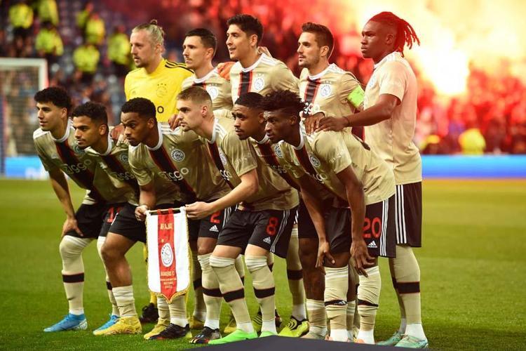 Avrupada tarihi gece İşte Fenerbahçenin muhtemel rakipleri: Ajax, Barcelona, Juventus...