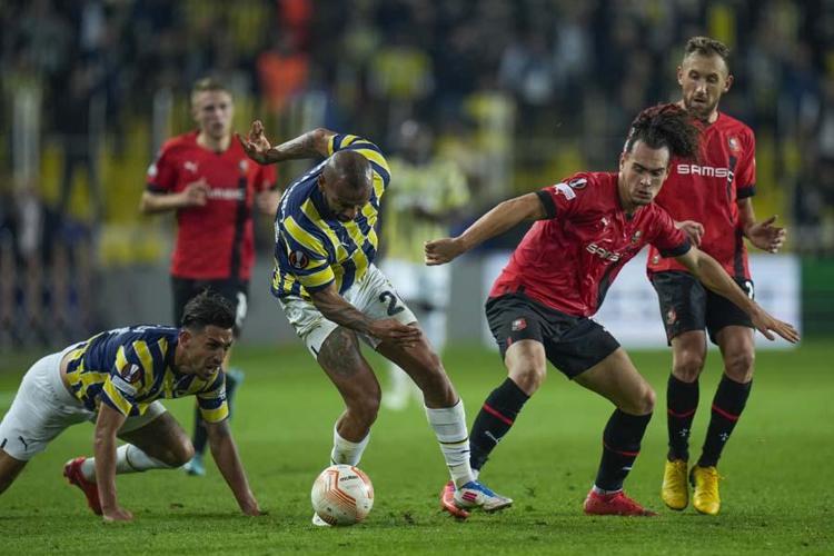 Avrupada tarihi gece İşte Fenerbahçenin muhtemel rakipleri: Ajax, Barcelona, Juventus...