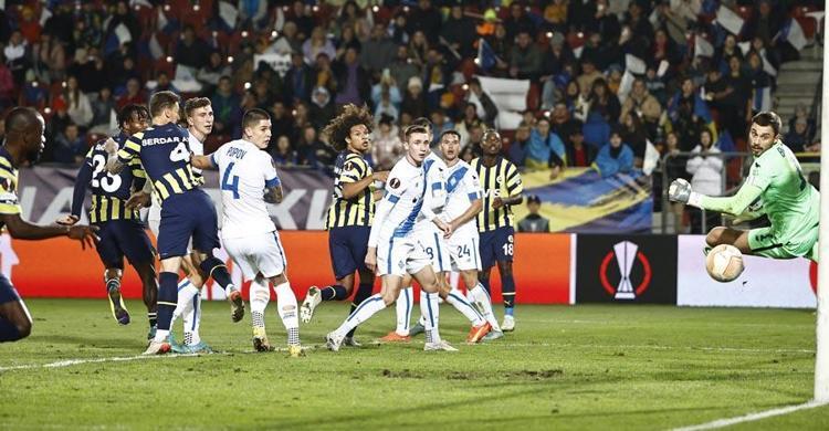 Kariyerinde böyle manşet hiç görmemişti: 17 yaşındaki çocuk yerin dibine soktu