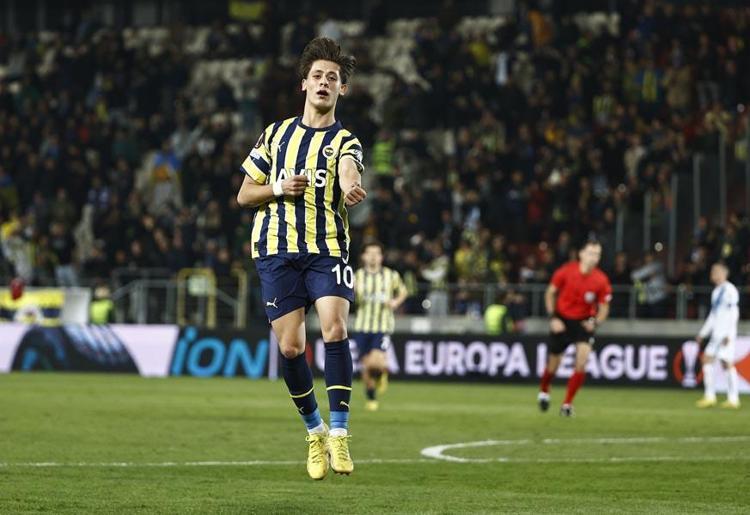ARDA GÜLER MAÇA DAMGA VURDU